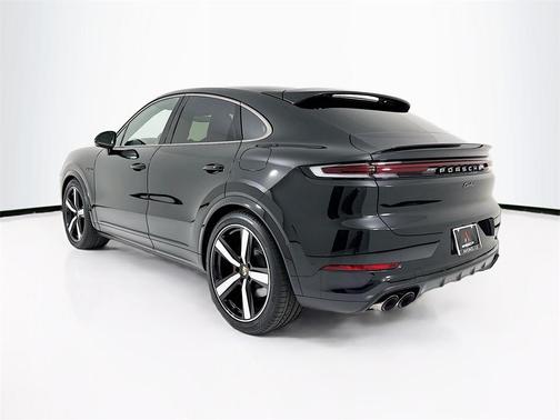 2025 Porsche Cayenne Cayenne Turbo E-Hybrid