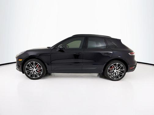 Jet Black 2026 Porsche Macan Macan