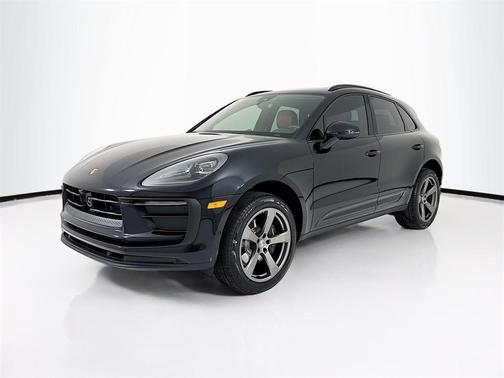 2026 Porsche Macan 