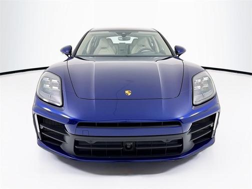 2026 Porsche Panamera 