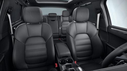 2026 Porsche Macan S