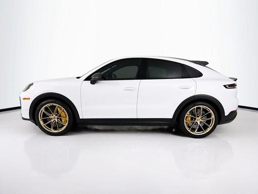 Carrara White 2026 Porsche Cayenne Turbo GT