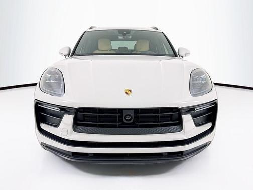 Chalk 2026 Porsche Macan Macan