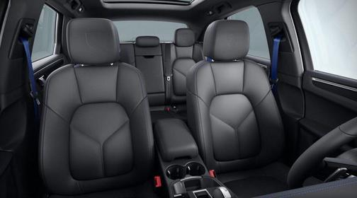2026 Porsche Macan 