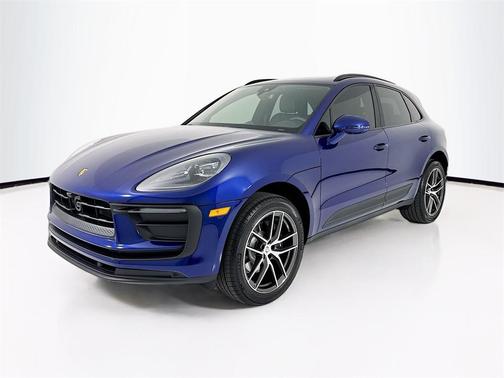 2026 Porsche Macan 