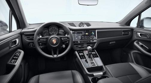 2026 Porsche Macan 