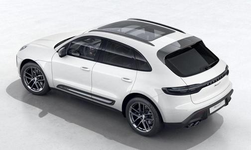 2026 Porsche Macan 