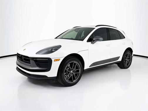 2026 Porsche Macan T