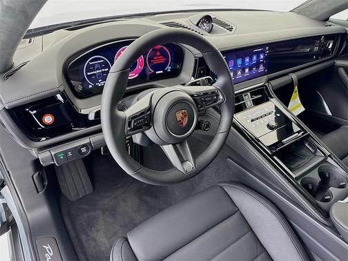 2026 Porsche Panamera GTS