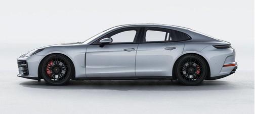 2026 Porsche Panamera GTS