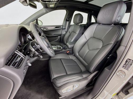 2026 Porsche Macan S