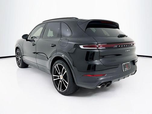 Chromite Black Metallic 2026 Porsche Cayenne Cayenne E-Hybrid