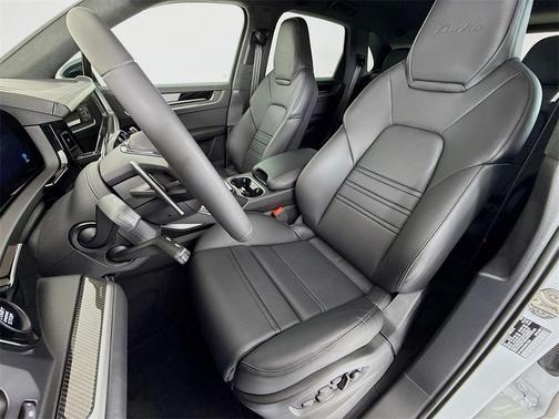 2025 Porsche Cayenne Cayenne Turbo E-Hybrid