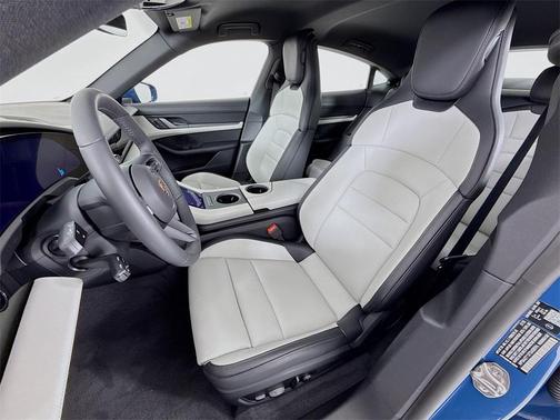 2026 Porsche Taycan 4