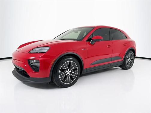 2026 Porsche Macan 