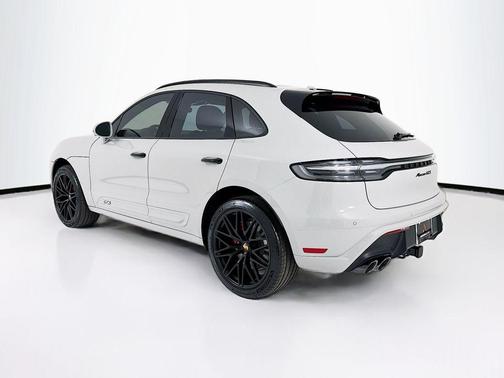 2026 Porsche Macan GTS