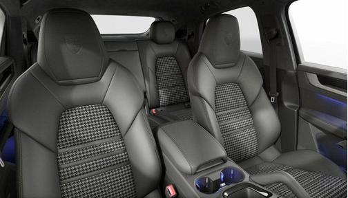 2026 Porsche Cayenne GTS