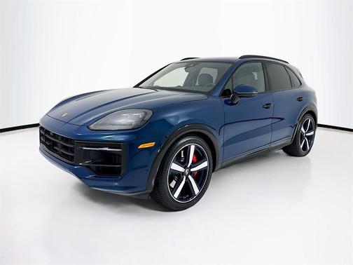 2026 Porsche Cayenne GTS