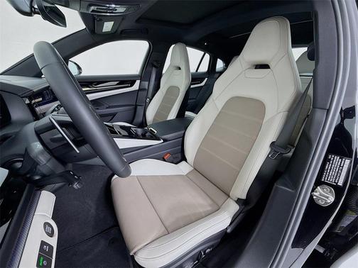 2026 Porsche Panamera 