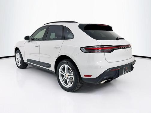 Chalk 2026 Porsche Macan Macan