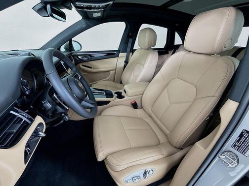 Chalk 2026 Porsche Macan Macan
