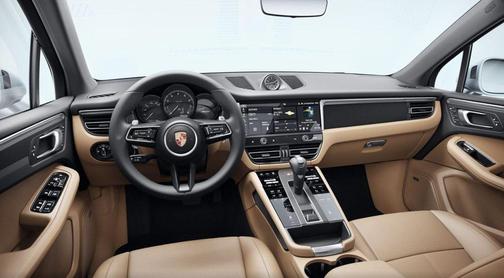 2026 Porsche Macan 