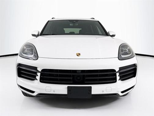 2023 Porsche Cayenne Platinum Edition