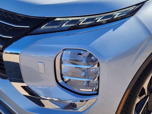 2025 Mitsubishi Outlander PHEV SEL