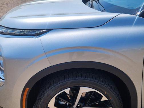 2025 Mitsubishi Outlander PHEV SE S-AWC