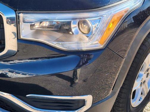 2017 GMC Acadia SLE-1