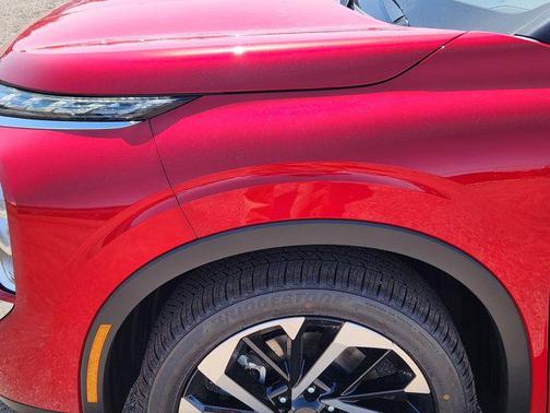 2025 Mitsubishi Outlander PHEV SE S-AWC