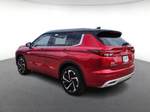 2025 Mitsubishi Outlander PHEV SEL