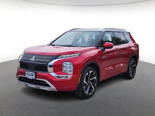 2025 Mitsubishi Outlander PHEV SEL