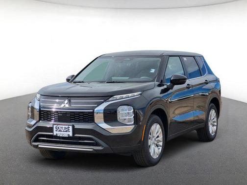 Black Diamond 2026 Mitsubishi Outlander ES S-AWC