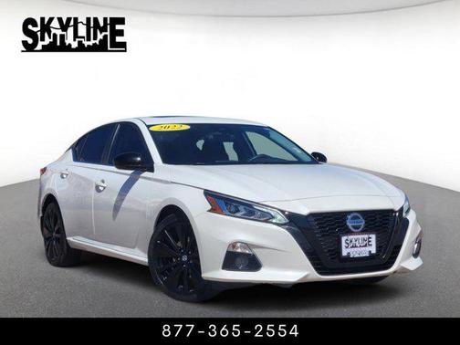 Pearl White Tricoat 2022 Nissan Altima SR Intelligent AWD