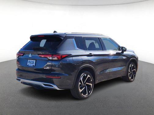 2025 Mitsubishi Outlander PHEV SEL