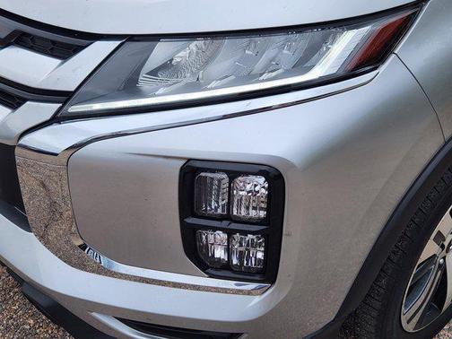 2024 Mitsubishi Outlander Sport SE