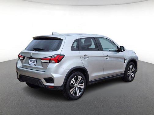 2024 Mitsubishi Outlander Sport SE
