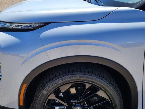 2025 Mitsubishi Outlander PHEV SEL