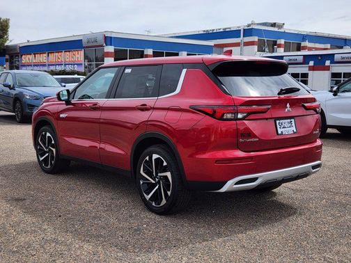 2025 Mitsubishi Outlander PHEV SE S-AWC