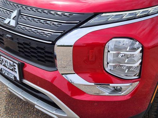 2025 Mitsubishi Outlander PHEV SE S-AWC