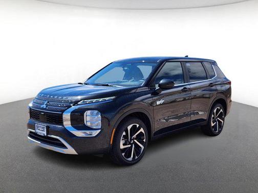 2025 Mitsubishi Outlander PHEV SE S-AWC