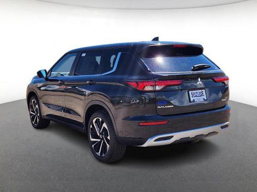 2025 Mitsubishi Outlander PHEV SE S-AWC
