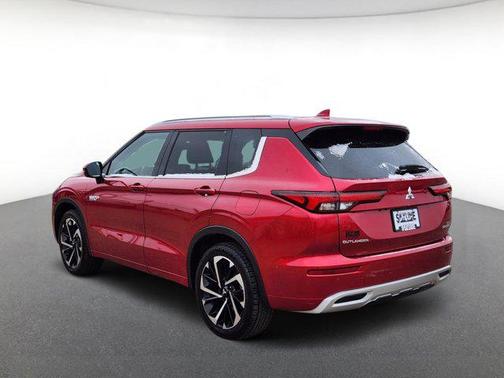 2023 Mitsubishi Outlander PHEV SEL
