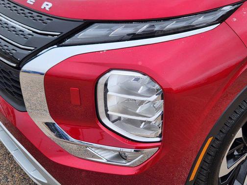 2023 Mitsubishi Outlander PHEV SEL