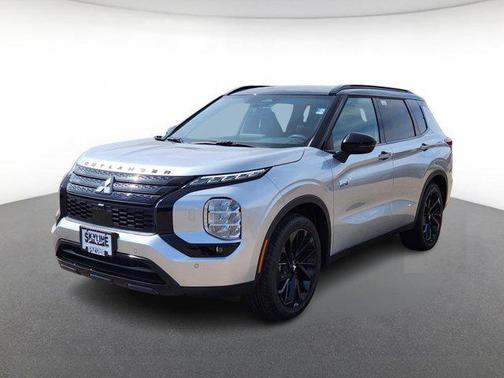 2025 Mitsubishi Outlander PHEV SEL