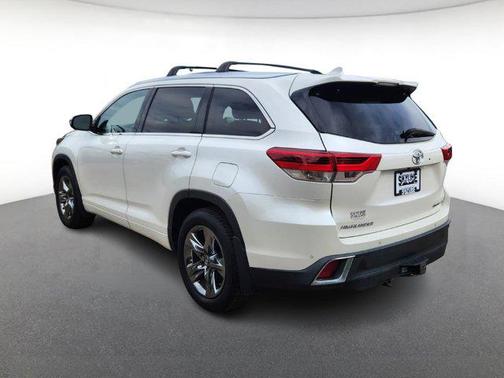 2018 Toyota Highlander Limited Platinum