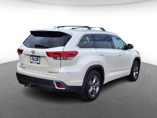 2018 Toyota Highlander Limited Platinum