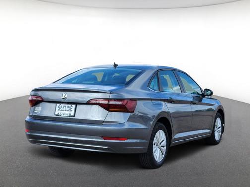 Platinum Gray Metallic 2019 Volkswagen Jetta 1.4T S