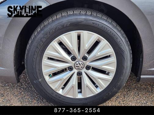Platinum Gray Metallic 2019 Volkswagen Jetta 1.4T S